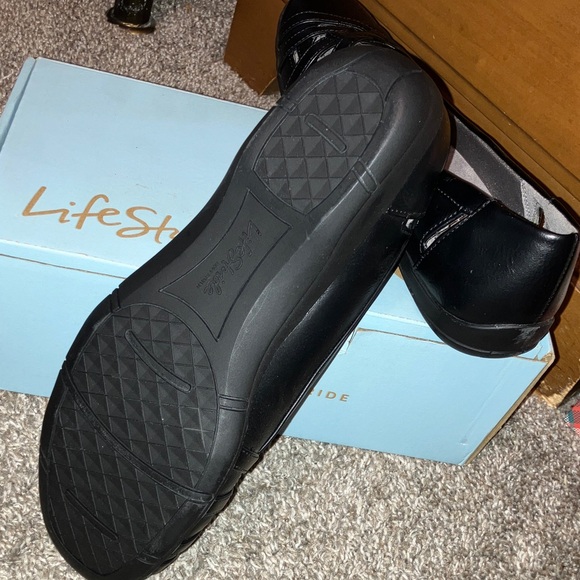 Life Stride Diverse ll Black Loafers With Gray Lining Women Size 11 New - Picture 4 of 6